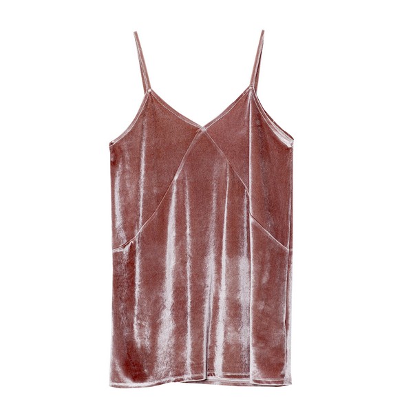 Pull & Bear Launches Its New Party Collection , Full of Details for Casual , Fun Nights Out